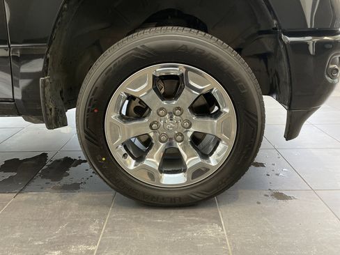 Used 2021 RAM 1500 Big Horn AWD/4WD image 12