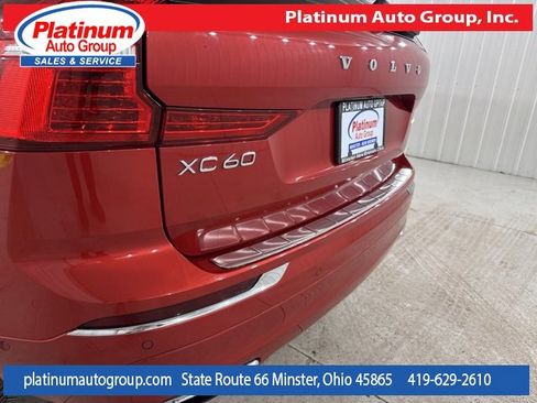 Used 2021 Volvo XC60 T5 Inscription image 45