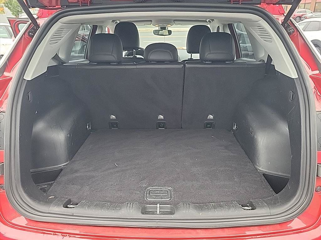 Used 2019 Jeep Compass Latitude AWD/4WD image 20