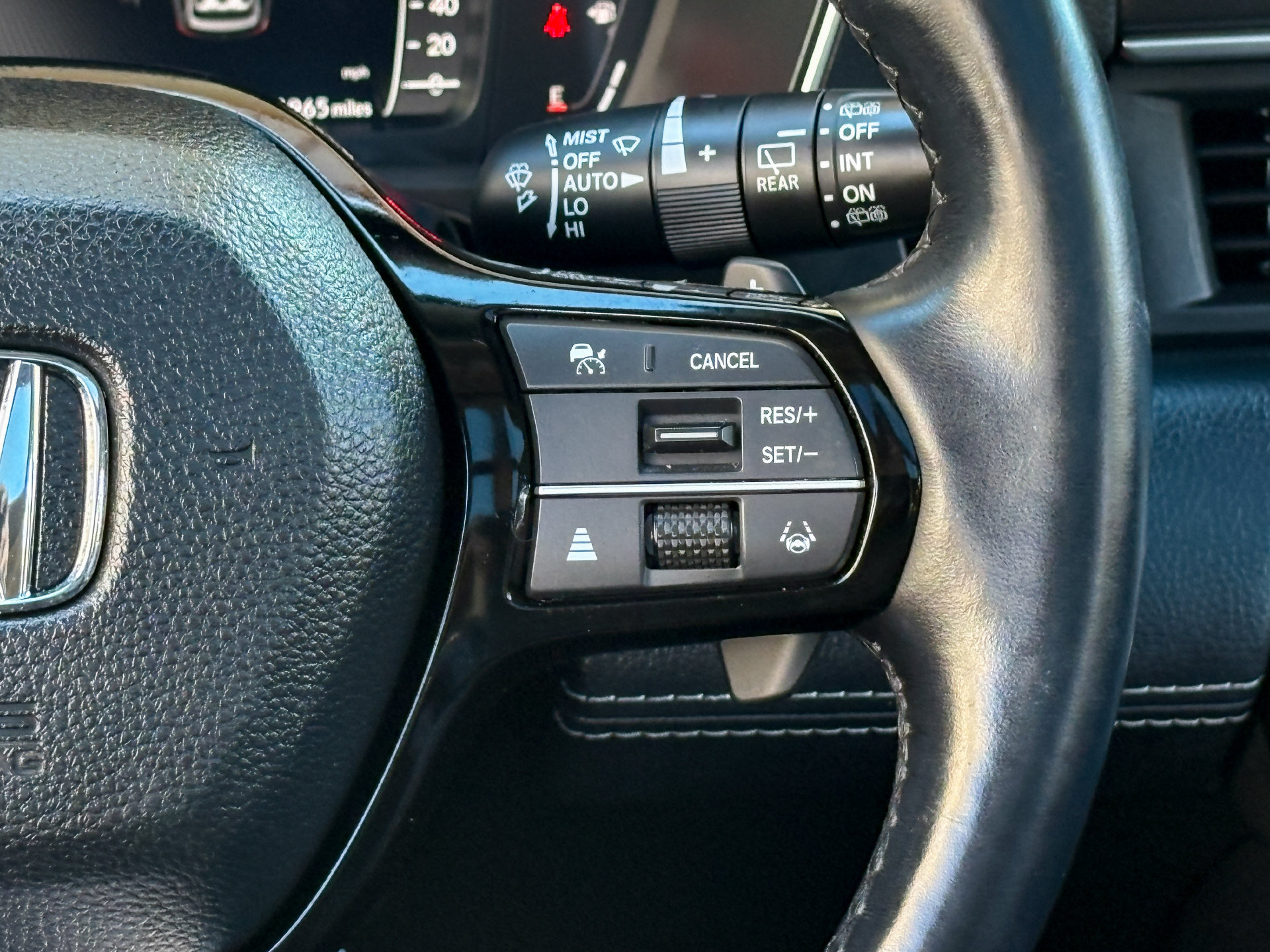 Used 2023 Honda Pilot Elite image 15