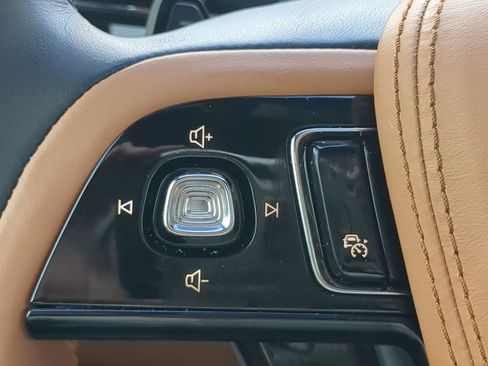 Used 2025 Lincoln Aviator Black Label w/ Jet Appearance Package image 26