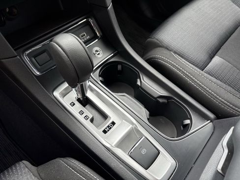 Certified 2025 Subaru Ascent Premium AWD/4WD image 20