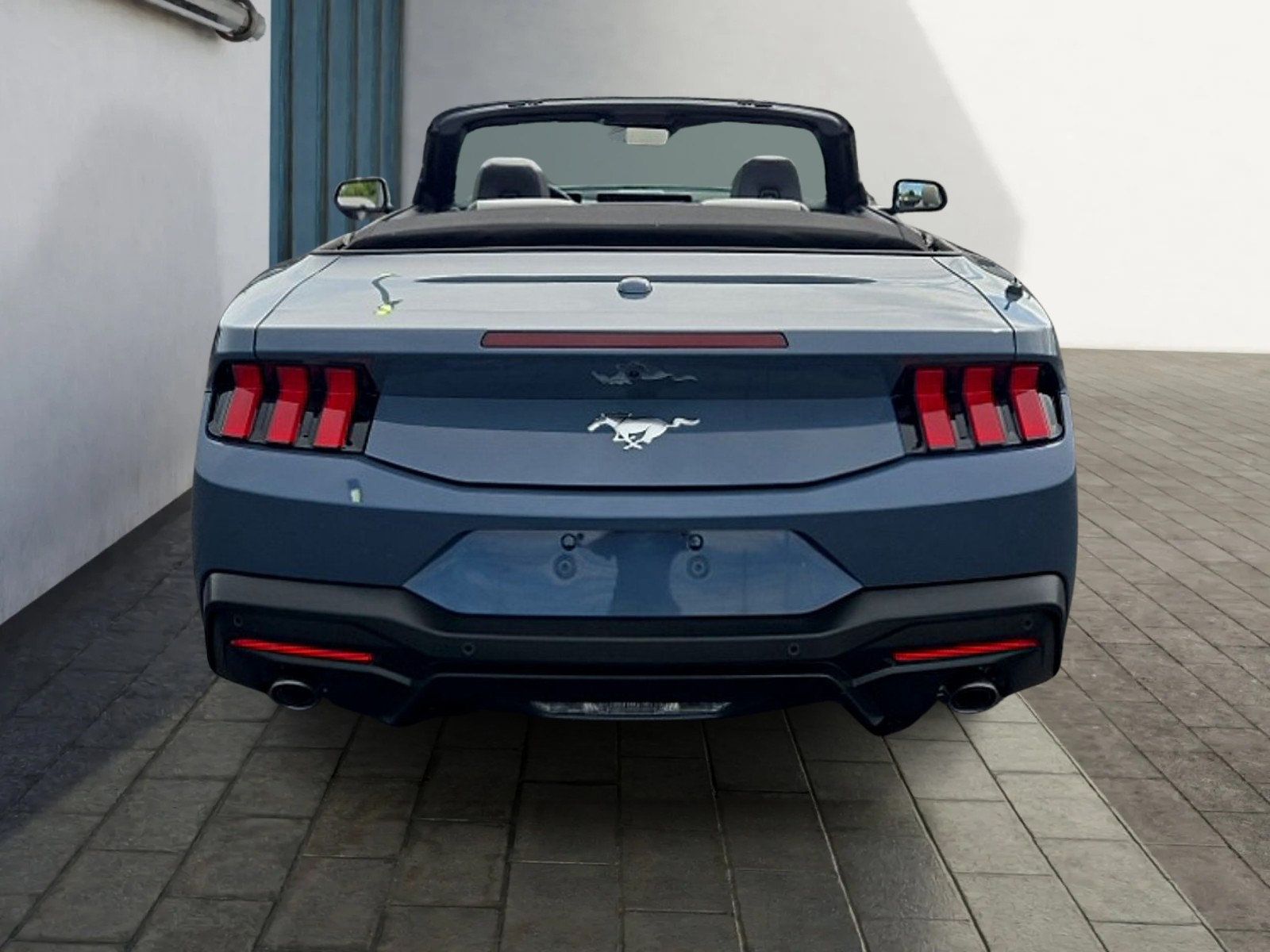 Used 2026 Ford Mustang Premium RWD image 4
