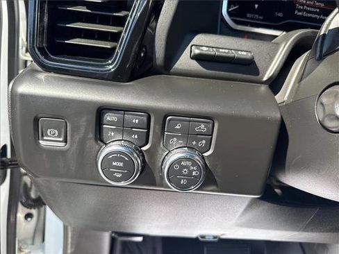 Used 2023 GMC Sierra 1500 AT4 w/ AT4 Premium Package image 20