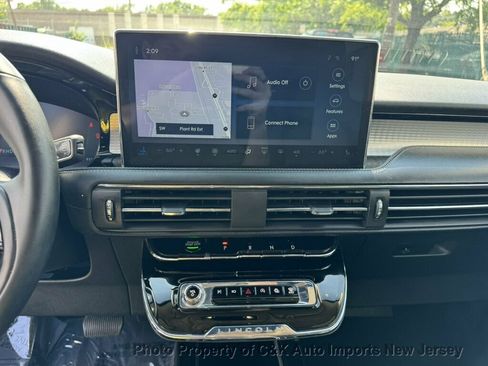 Used 2024 Lincoln Corsair AWD w/ Equipment Group 101A image 26