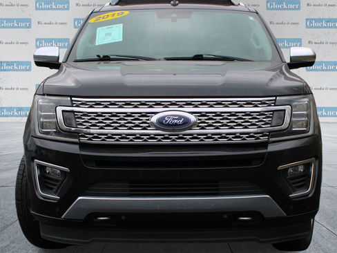 Used 2019 Ford Expedition Max Platinum image 2