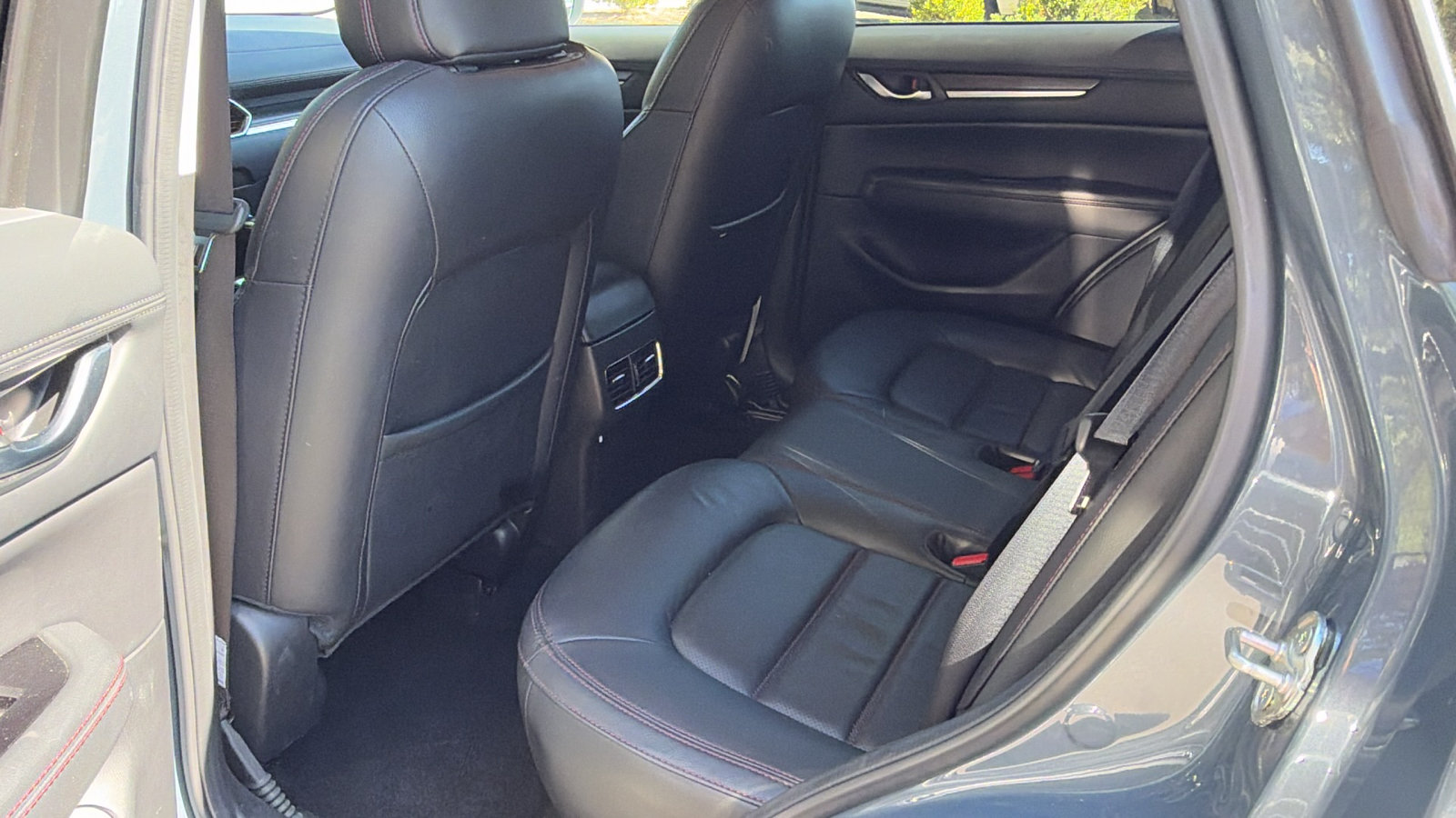 Used 2025 MAZDA CX-5 Carbon Edition AWD/4WD image 23