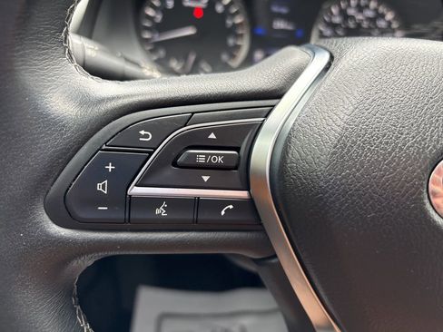 Used 2021 INFINITI Q50 Signature Edition w/ Cargo Package image 25