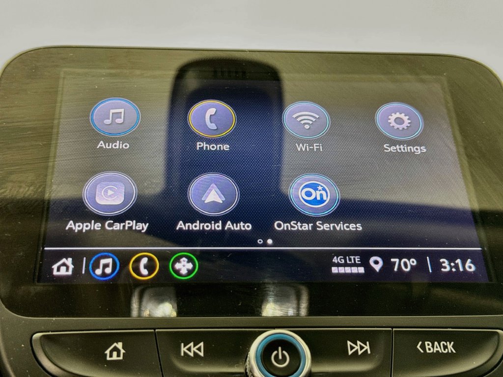 Used 2022 Chevrolet Malibu LS FWD image 18