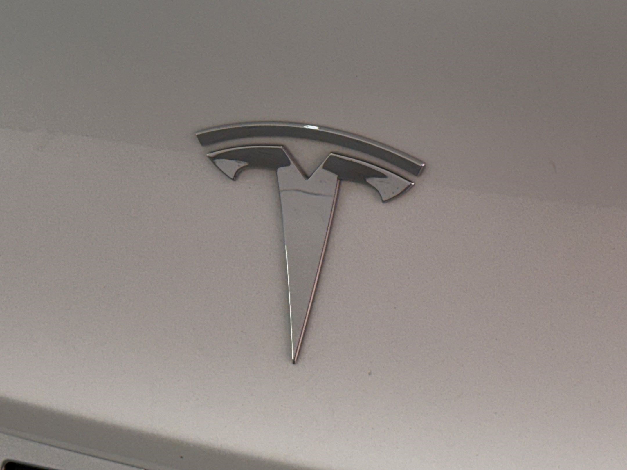 Used 2022 Tesla Model 3 Long Range AWD/4WD image 32