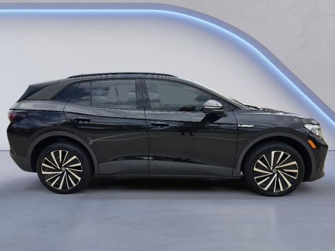Used 2024 Volkswagen ID.4 Pro AWD/4WD image 7