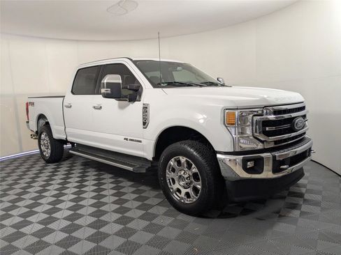 Used 2022 Ford F250 Lariat w/ Lariat Ultimate Package image 3