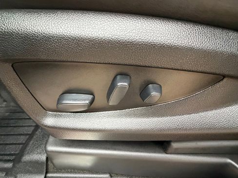 Used 2019 GMC Yukon XL Denali w/ Open Road Package image 7