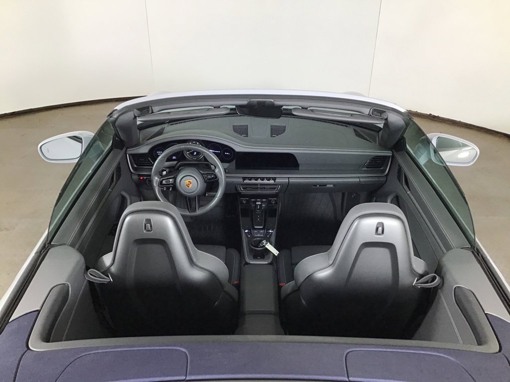 Certified 2023 Porsche 911 Carrera 4 AWD/4WD image 24