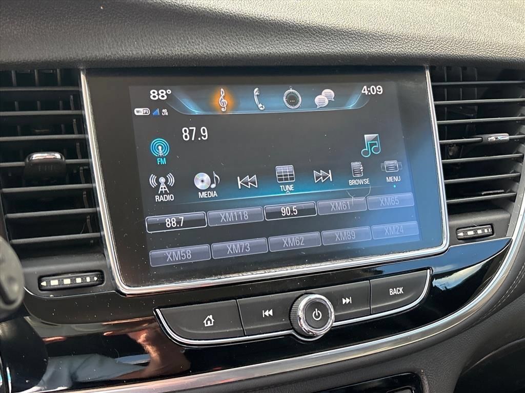 Used 2018 Buick Encore Premium AWD/4WD image 10