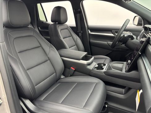 New 2027 GMC Terrain Elevation w/ Elevation Premium Package FWD image 34