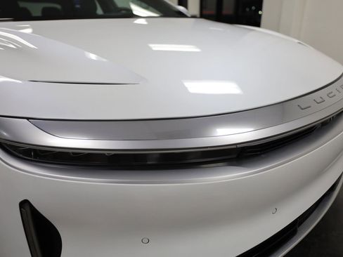 Used 2022 Lucid Air Grand Touring image 11