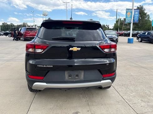 Used 2023 Chevrolet TrailBlazer LT FWD image 6