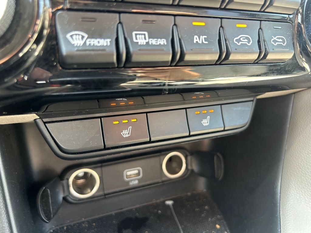 Used 2020 Kia Sportage EX FWD image 29