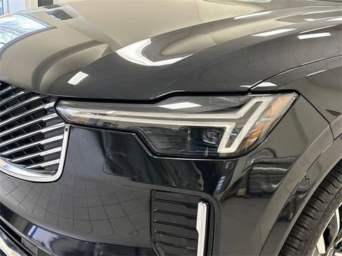 Certified 2025 Volvo XC90 B6 Plus image 7