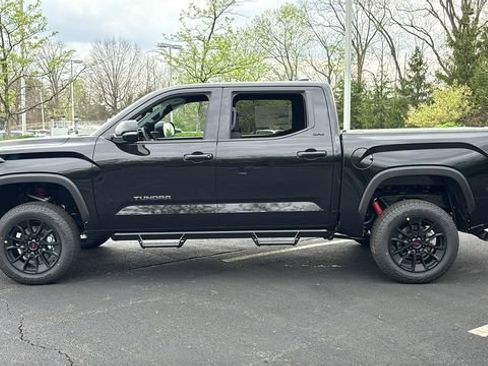 New 2026 Toyota Tundra SR5 w/ SR5 Convenience Package AWD/4WD image 4
