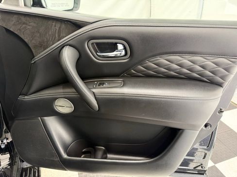 Used 2023 INFINITI QX80 Luxe image 24