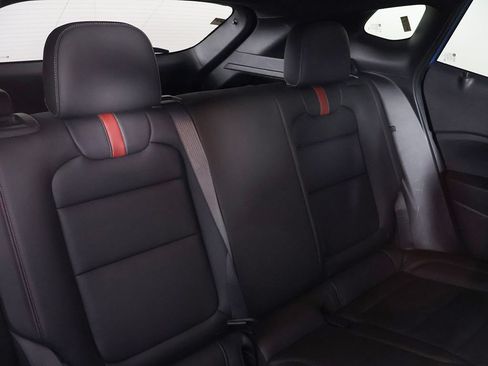Used 2025 Chevrolet Trax RS w/ Driver Confidence Package FWD image 32