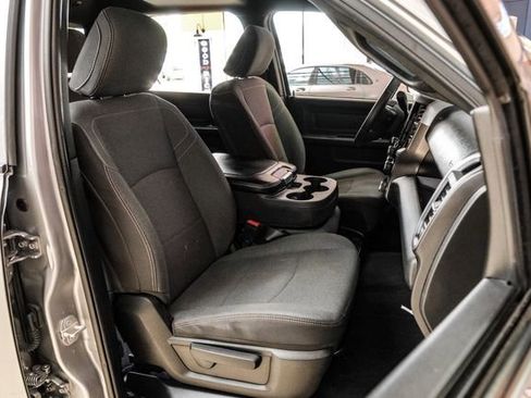 Used 2022 RAM 2500 Tradesman image 31