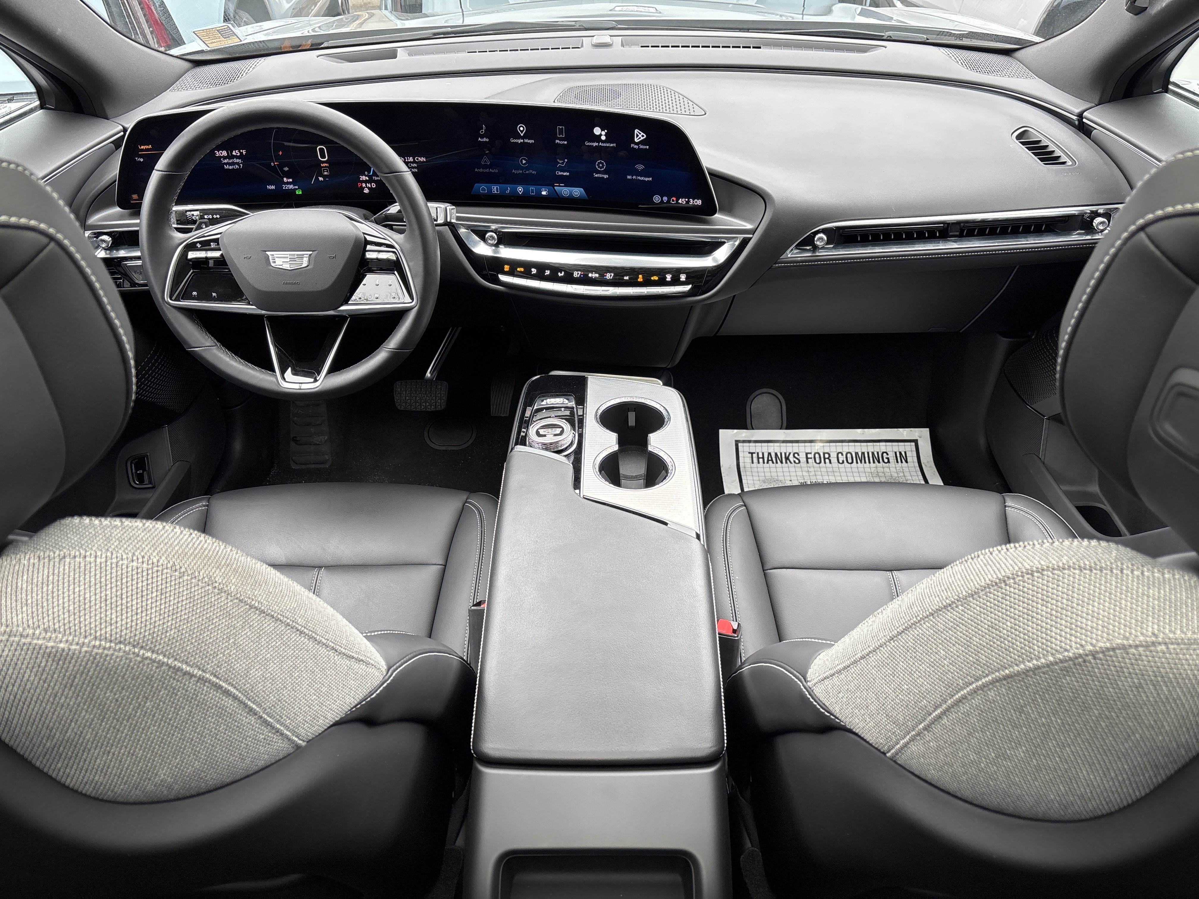 Used 2024 Cadillac Lyriq Tech RWD image 30