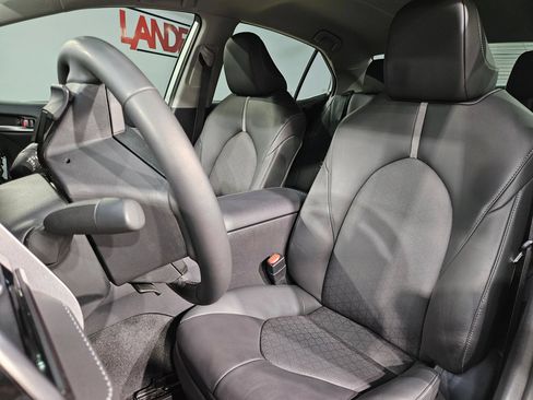 Used 2023 Toyota Camry XSE w/ Cold Weather Package FWD image 24