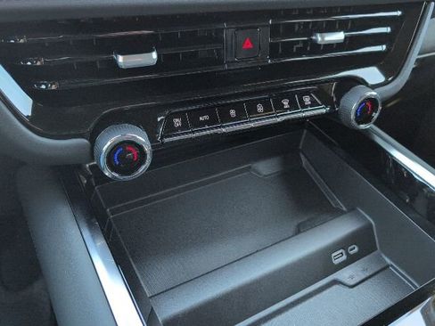 New 2026 Chevrolet Tahoe LS RWD image 25