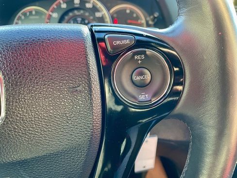 Used 2016 Honda Accord Sport image 22