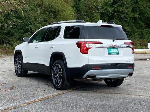 Certified 2022 GMC Acadia SLT w/ Technology Package image 5