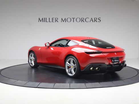 Certified 2022 Ferrari Roma RWD image 6