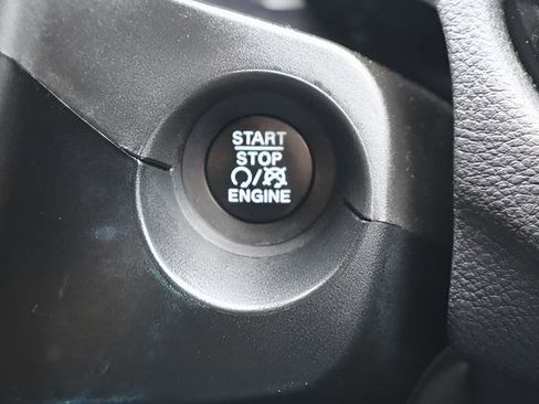 Used 2020 Jeep Compass Altitude image 15