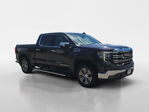 Used 2023 GMC Sierra 1500 SLT AWD/4WD image 8