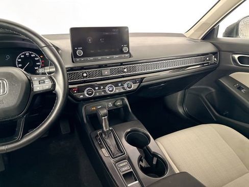Certified 2023 Honda Civic EX image 30