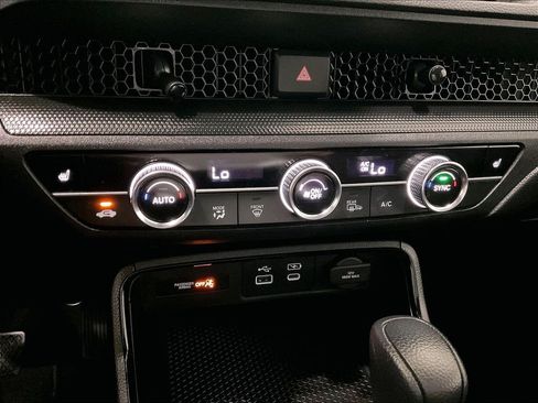 Used 2024 Honda CR-V EX image 26
