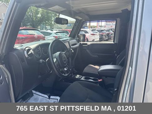 Used 2016 Jeep Wrangler Unlimited Sport w/ Quick Order Package 24S AWD/4WD image 11