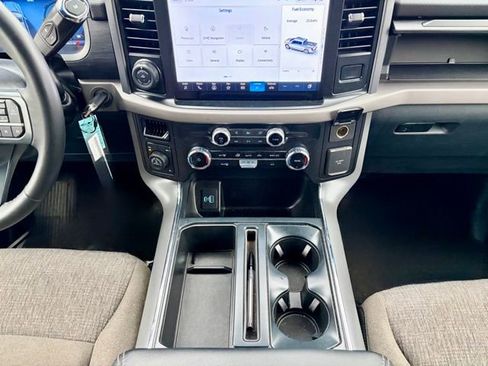 Used 2024 Ford F150 XLT w/ Mobile Office Package image 24