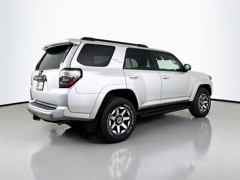 Certified 2024 Toyota 4Runner TRD Off-Road Premium AWD/4WD image 7