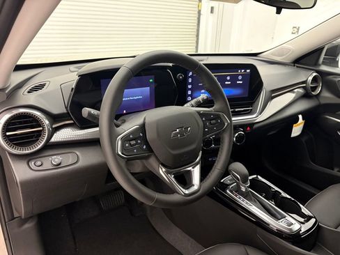 New 2026 Chevrolet Trax ACTIV w/ Driver Confidence Package FWD image 2