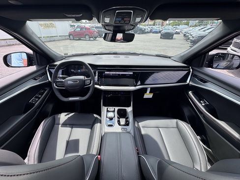 New 2025 Jeep Wagoneer S Limited image 11