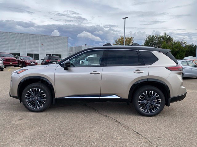 New 2026 Nissan Rogue Platinum AWD/4WD image 2