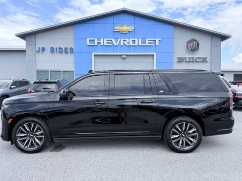 Used 2023 Cadillac Escalade ESV Sport Platinum AWD/4WD image 8