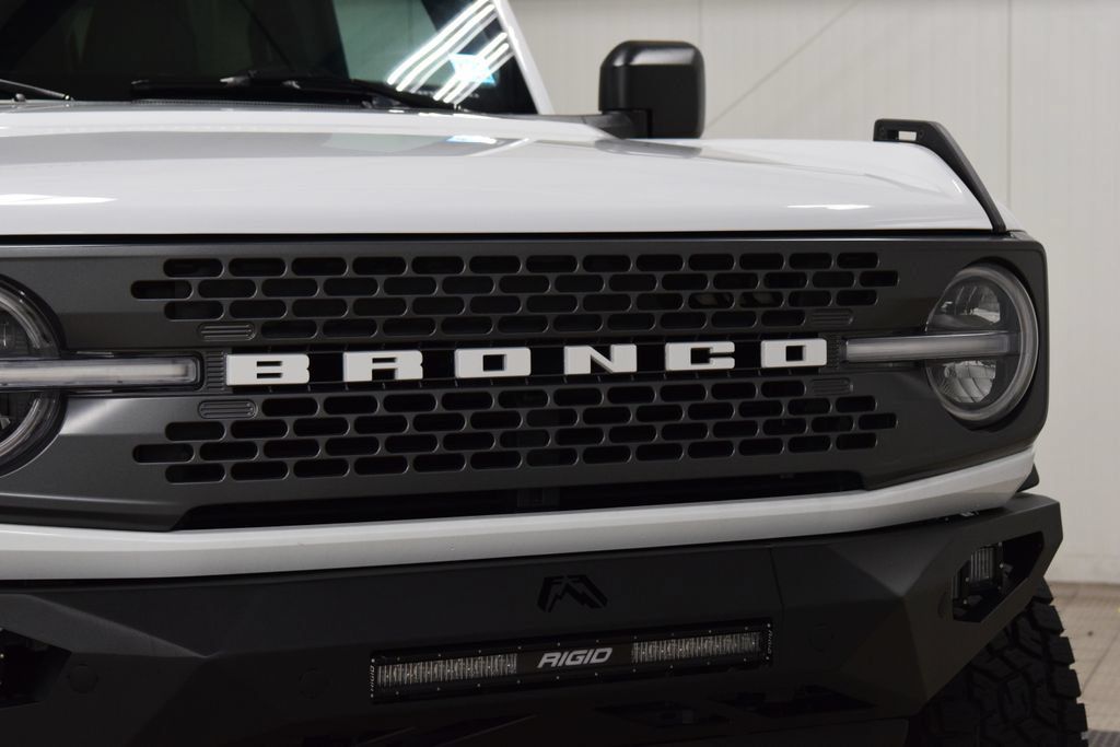 Used 2024 Ford Bronco Badlands AWD/4WD image 9