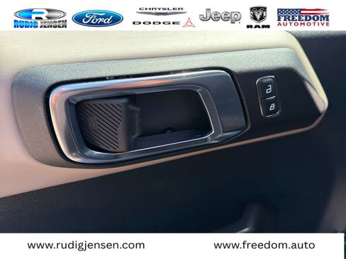 Used 2024 Ford Bronco Wildtrak AWD/4WD image 11