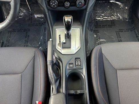 Used 2019 Subaru Crosstrek 2.0i Premium w/ Eyesight System image 31