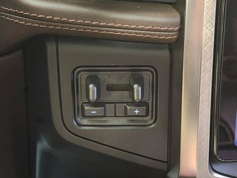 Used 2023 Ford Expedition King Ranch AWD/4WD image 13