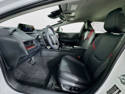 New 2026 Toyota Prius XSE image 14